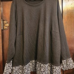 Avenue Black Floral Accent Tunic